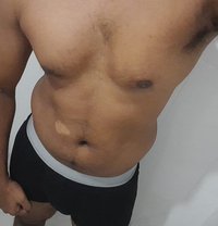 Kevinx Massge & Bull for Ladies, Couples - Acompañantes masculino in Colombo