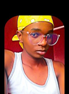 Key - Transsexual escort in Nairobi Photo 6 of 8