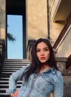 Keysa - escort in Bali Photo 4 of 5