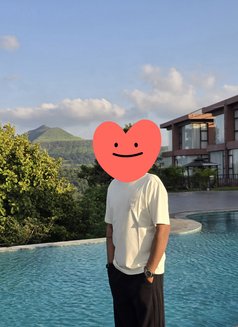 Stranger boy 25 - Male escort in Surat Photo 1 of 4