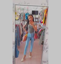 Kezia Doll - escort in Paris