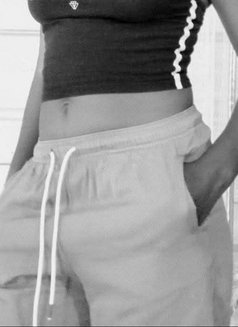 Kezzy hook up/nudes and video call - Transsexual escort in Nairobi Photo 4 of 9