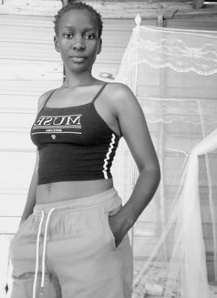 Kezzy hook up/nudes and video call - Transsexual escort in Nairobi Photo 7 of 9