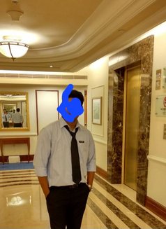 Im independent Male for female - Acompañante masculino in Hyderabad Photo 2 of 2