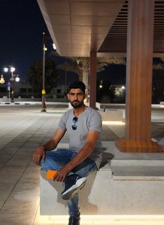 Kha Jee - Male escort in Dubai Photo 1 of 1