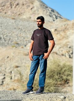 Kha Jee - Male escort in Dubai Photo 2 of 3