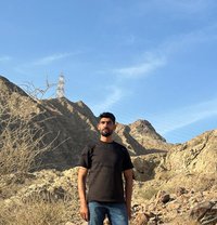 Kha Jee - Male escort in Dubai