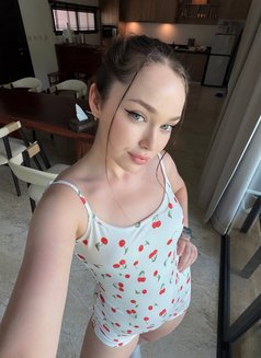 Khabi - escort in Al Juffair Photo 9 of 9