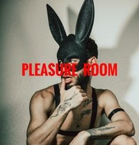 Meggan - Acompañantes masculino in Yerevan