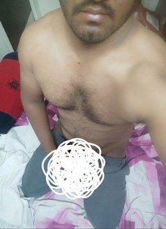 KHADIR(Naughty Man) - Masajista in Hyderabad Photo 6 of 7