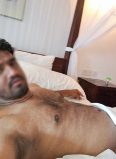 KHADIR(Only for Female) - masseur in Hyderabad Photo 10 of 15