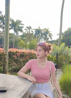 Khaeera - escort in Jakarta Photo 3 of 8