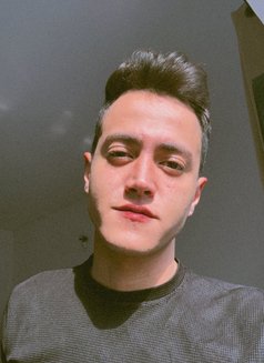 Khaled - masseur in Abu Dhabi Photo 5 of 5