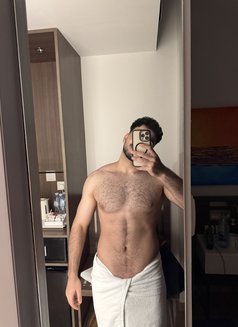 Kenan - Male escort in Dubai Photo 11 of 11