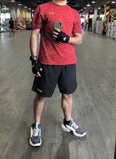 Khaled 🇸🇦 - Male escort in Riyadh Photo 4 of 5