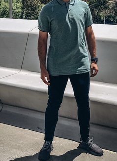 Khaled 🇸🇦 - Male escort in Riyadh Photo 5 of 5