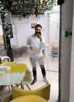 Khalid Big Dick Boy - Acompañantes masculino in Bangalore Photo 4 of 9