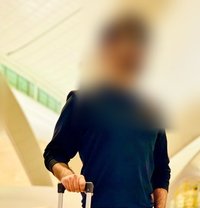 Khalifa - Male escort in Dubai