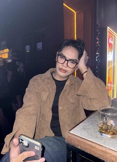 Khalil - Male escort in Makati City Photo 1 of 4