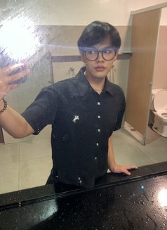 Khalil - Male escort in Makati City Photo 2 of 4