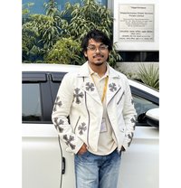 Khan 8 Inch Mbull - Male escort in New Delhi