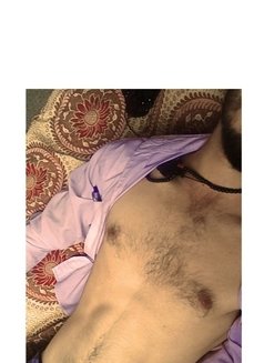 Khan Boy - Male escort in Muscat Photo 1 of 1