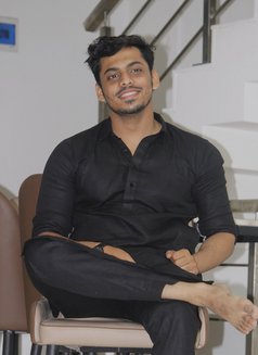 Khan - Acompañantes masculino in Pune Photo 5 of 5
