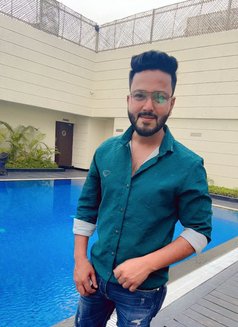 Khan Janu - Acompañantes masculino in Hyderabad Photo 7 of 8