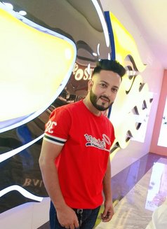Khan Janu - Acompañantes masculino in Hyderabad Photo 8 of 8