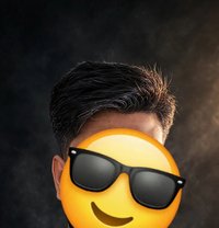 Khan - Male escort in Karāchi