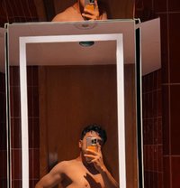 Khan - Male escort in İstanbul