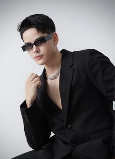 Khan Young Newbie - Acompañantes masculino in Ho Chi Minh City Photo 10 of 12