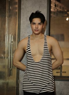 Khan Young Newbie - Acompañantes masculino in Ho Chi Minh City Photo 13 of 13