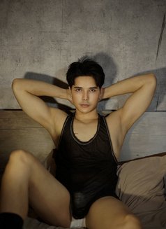 Khan Young Newbie - Male escort in Ho Chi Minh City Photo 14 of 16