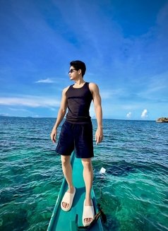 Khan Young Newbie - Male escort in Ho Chi Minh City Photo 17 of 22