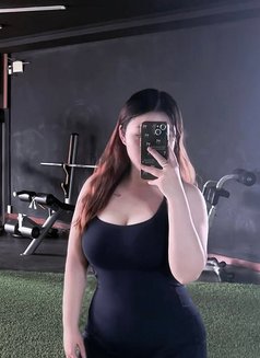 Khanhvy Sexy Chuppy - escort in Al Ain Photo 8 of 9