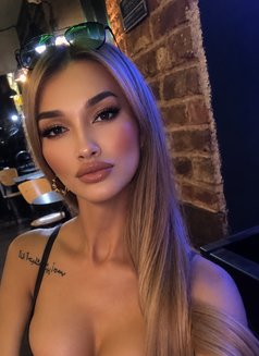 Khanna XL Only Top - Acompañantes transexual in İstanbul Photo 26 of 26