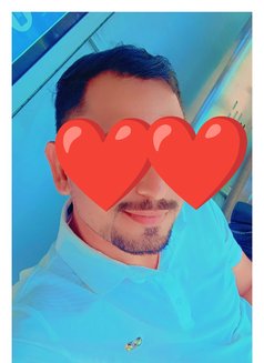Khans - Male escort in Dubai Photo 1 of 2