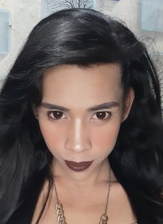 Khat Libantino - Transsexual escort in Makati City Photo 8 of 10