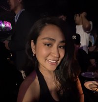 Khey - escort in Singapore Photo 23 of 25