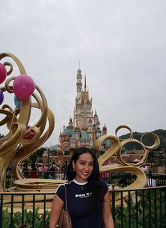 Khey - escort in Singapore Photo 16 of 23