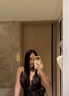 Khey - puta in Singapore Photo 24 of 26