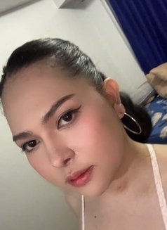 Khiendra - Transsexual escort in Makati City Photo 4 of 4