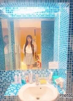 Khim - Acompañantes transexual in Manila Photo 5 of 7