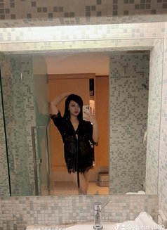 Khim - Acompañantes transexual in Colombo Photo 1 of 4