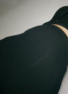 Khloé - puta in Abidjan Photo 1 of 4