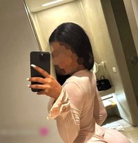 Khloé - escort in Abidjan