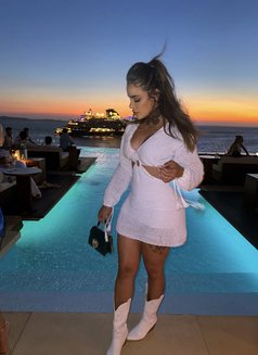 Khloe Bella - escort in Manila Photo 10 of 15