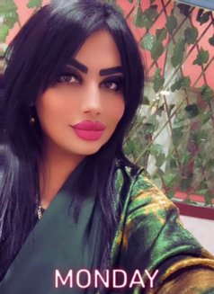 KHOLOD - escort in Muscat Photo 3 of 14