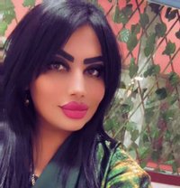 KHOLOD - puta in Muscat